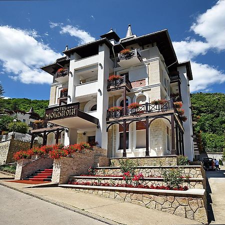 Hotel Moldavia Slănic-Moldova Dış mekan fotoğraf