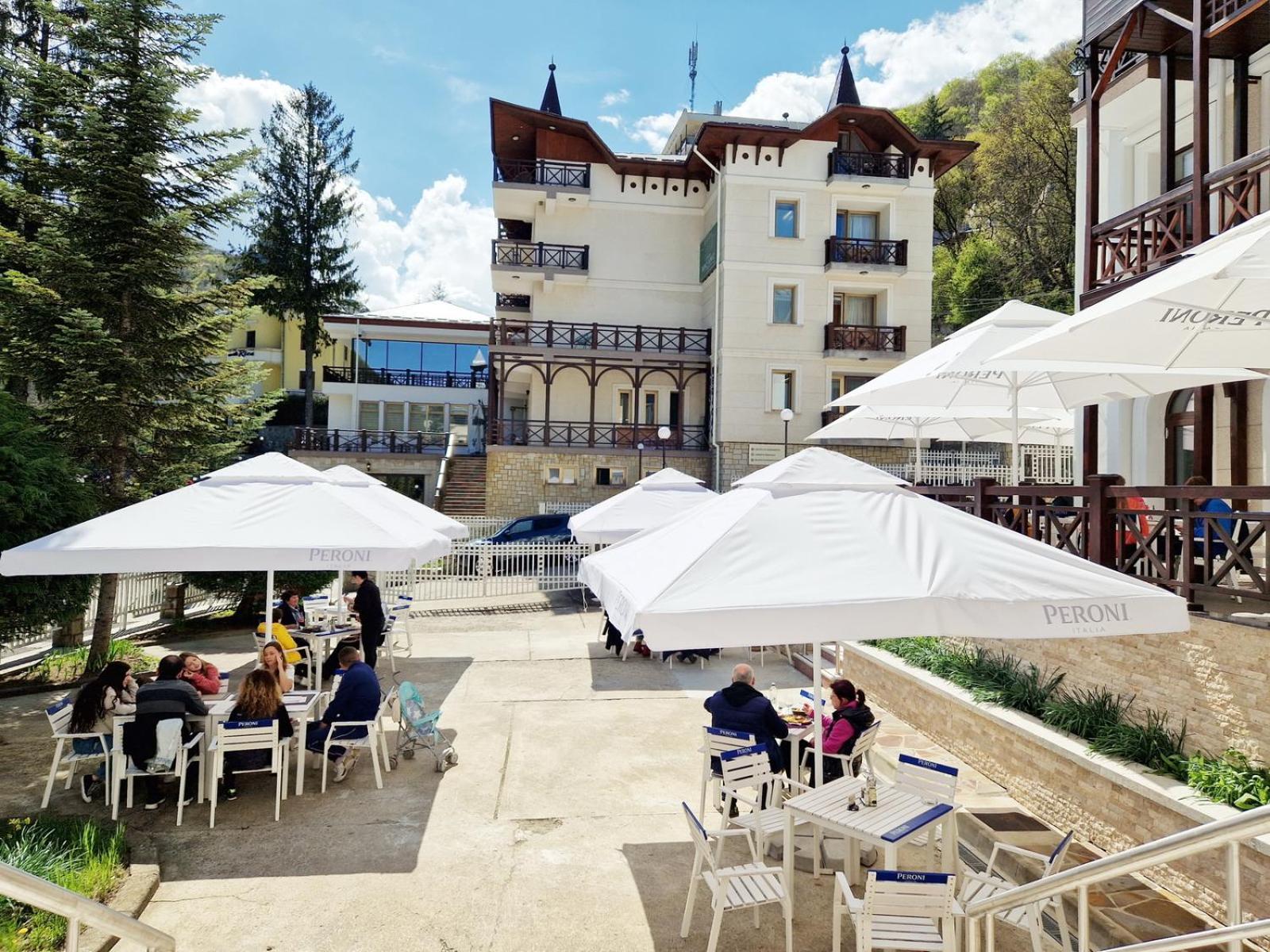 Hotel Moldavia Slănic-Moldova Dış mekan fotoğraf