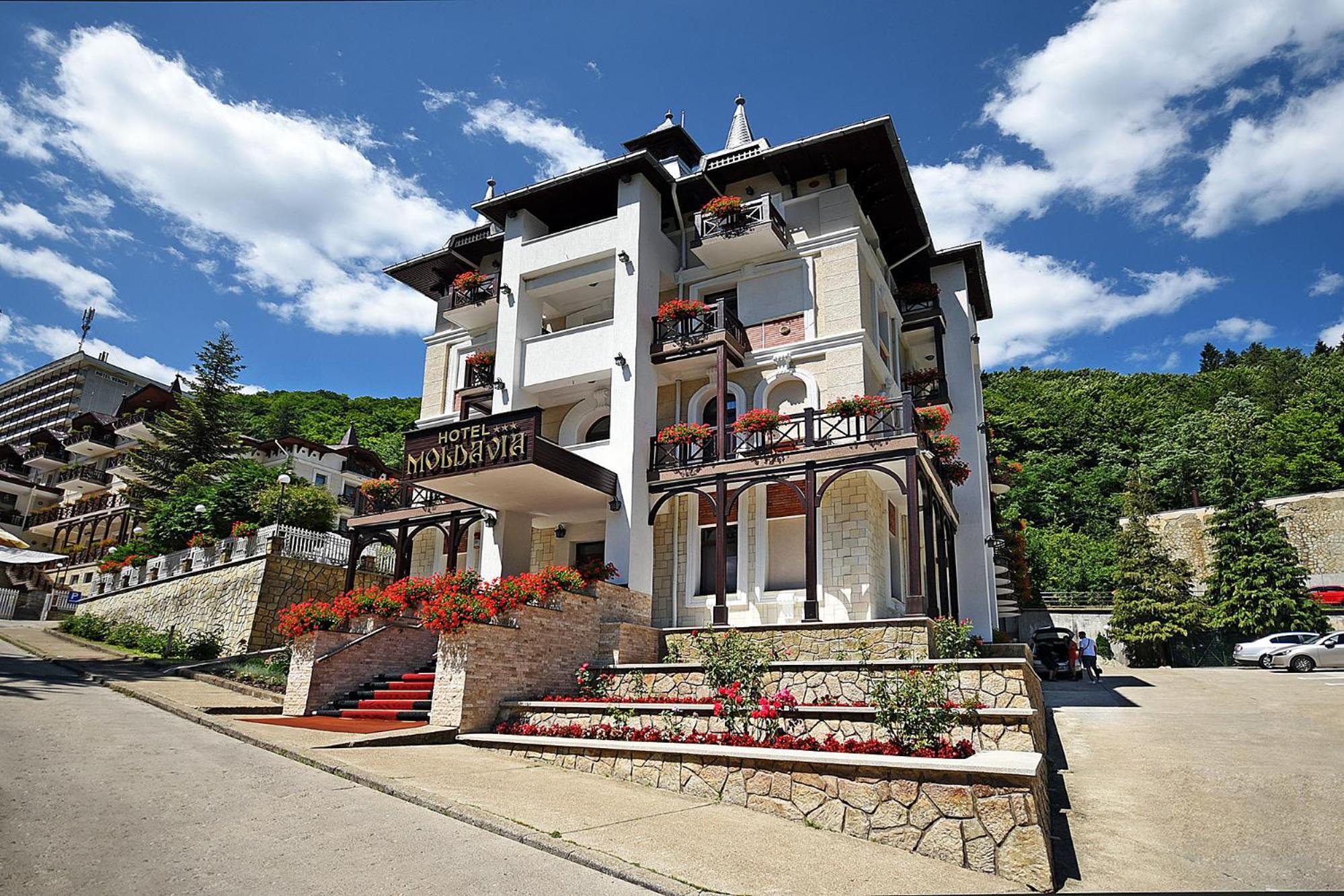Hotel Moldavia Slănic-Moldova Dış mekan fotoğraf